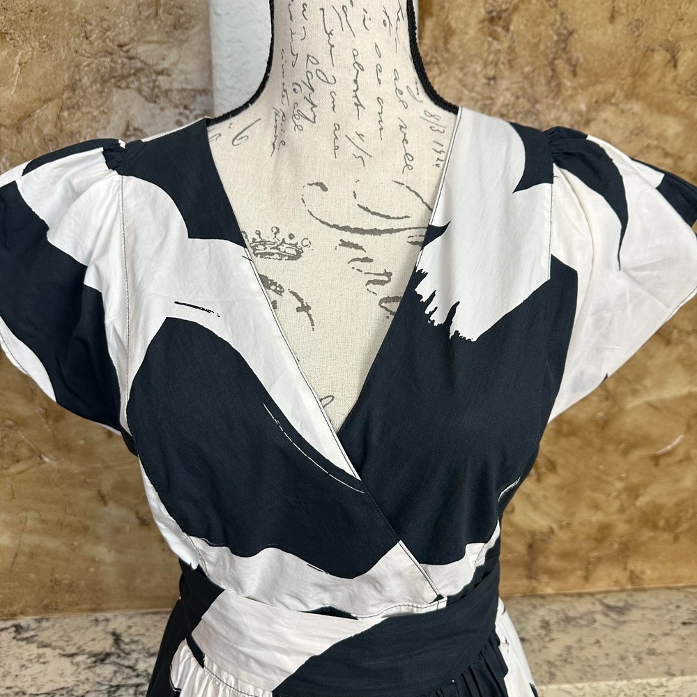 Maeve Anthropologie Mairead Fit & Flare Midi Dress Sz 2 Abstract Black White - Picture 4 of 11